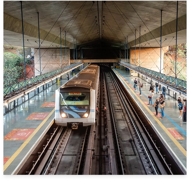 Edifício em área de expansão do metrô